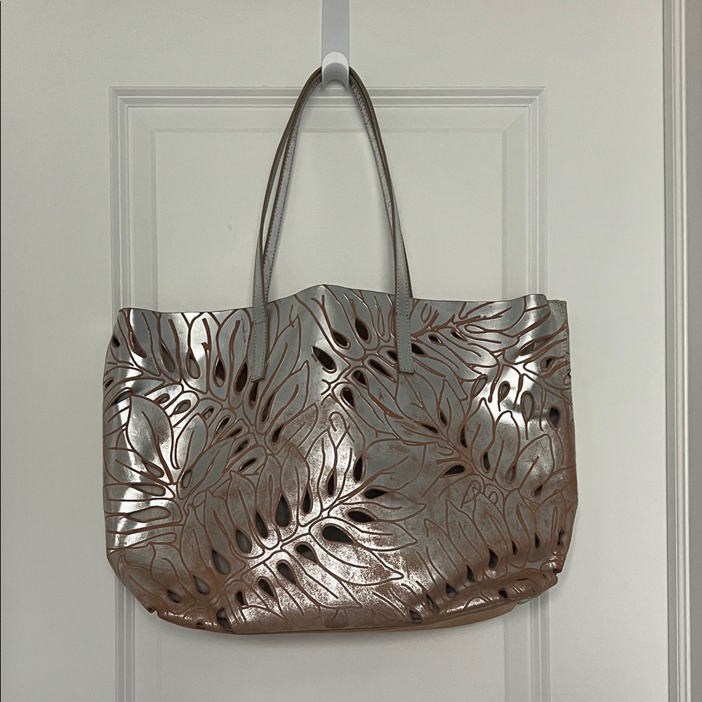 Zara Woman Chic Silver and Brown Leaf Pattern Tote